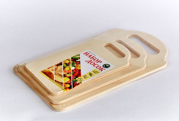 A set of cutting boards with a slotted handle LB-184